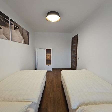 Apartman U Labe 宁布尔克 外观 照片