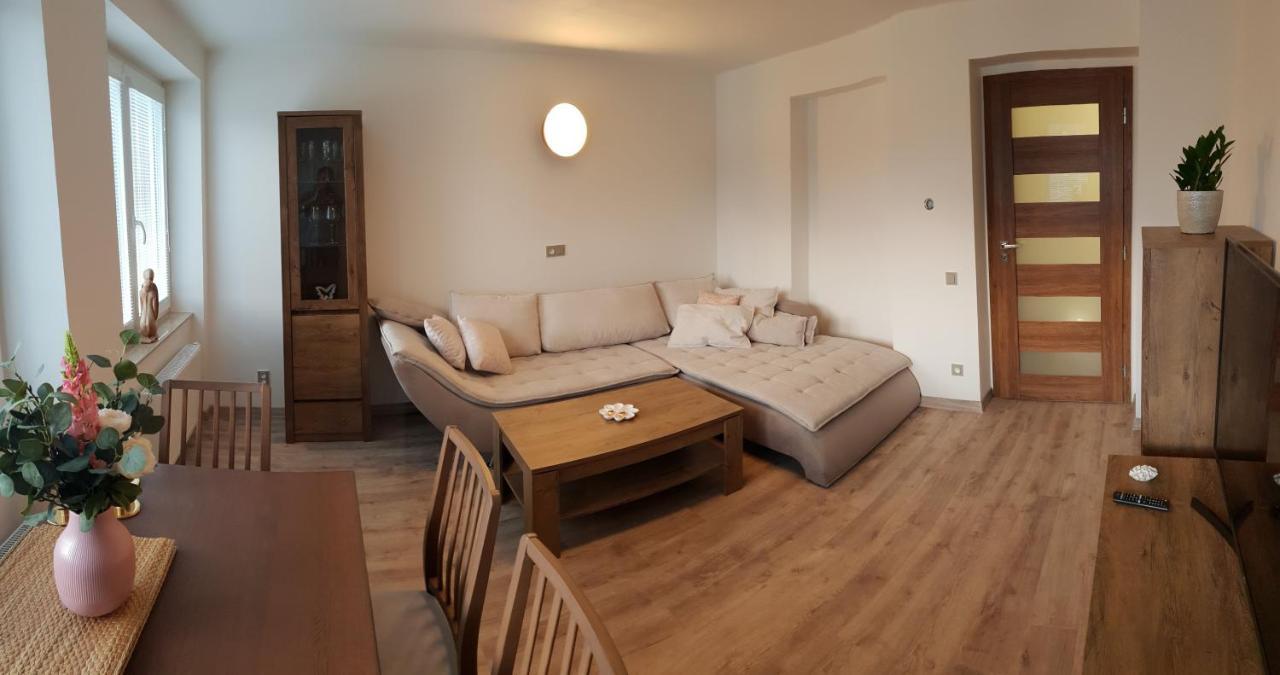 Apartman U Labe 宁布尔克 外观 照片